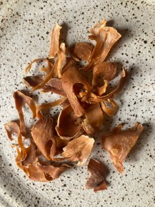 blade mace on a plate